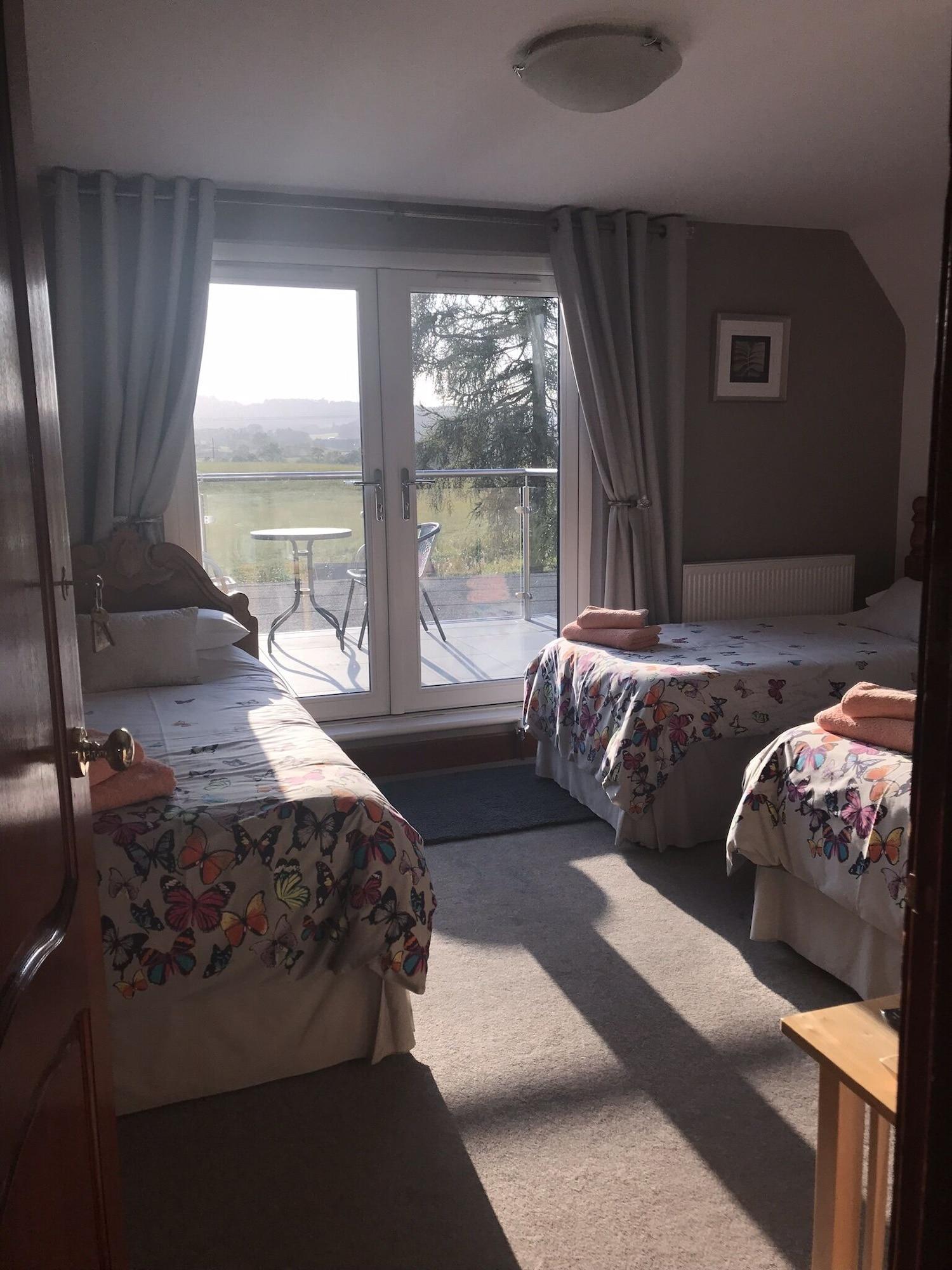Coralinn Bed & Breakfast Stirling Exterior foto